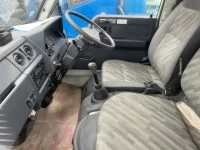 Toyota DYNA лот № 1704 оценка 3  с аукциона в Японии 4