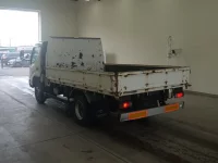 Toyota DYNA лот № 1725 оценка R  с аукциона в Японии 1