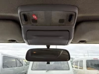 Toyota HILUX SURF лот № 20229 оценка 3  с аукциона в Японии 6