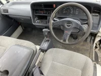 Toyota HIACE VAN лот № 20256 оценка 3  с аукциона в Японии 3