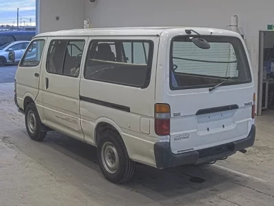 Toyota HIACE VAN  с аукциона в Японии