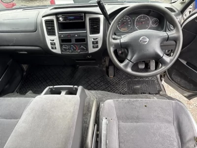 Nissan CARAVAN VAN