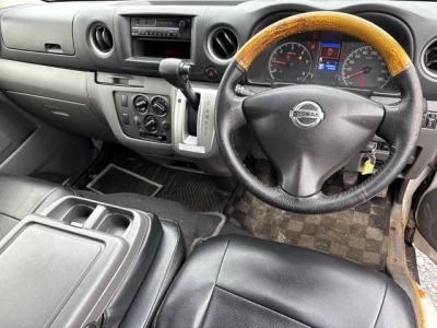 Nissan CARAVAN VAN  с аукциона в Японии