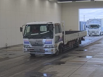 Nissan TRUCK  с аукциона в Японии