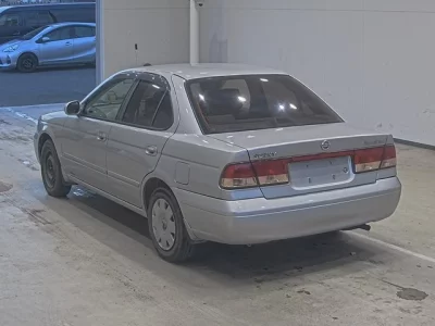 Nissan SUNNY