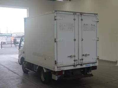 Hino DUTRO  с аукциона в Японии