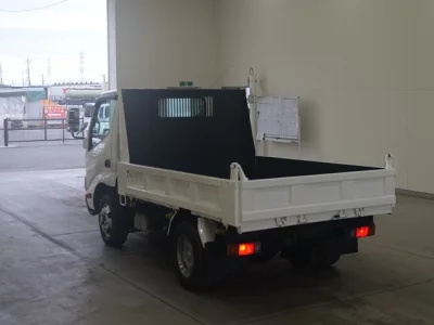 Hino DUTRO  с аукциона в Японии