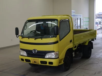 Hino DUTRO  с аукциона в Японии