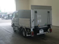 Hino DUTRO лот № 1830 оценка 3  с аукциона в Японии 1