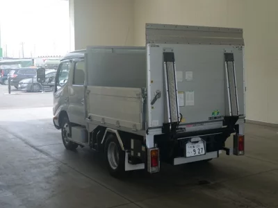 Hino DUTRO  с аукциона в Японии