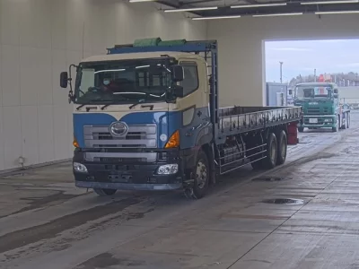 Hino PROFIA  с аукциона в Японии