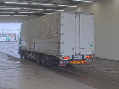 Hino PROFIA  с аукциона в Японии