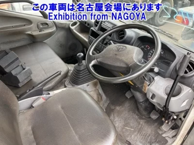 Toyota DYNA  с аукциона в Японии