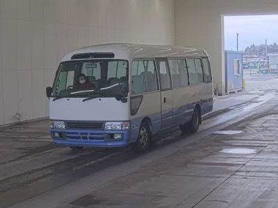 Toyota COASTER