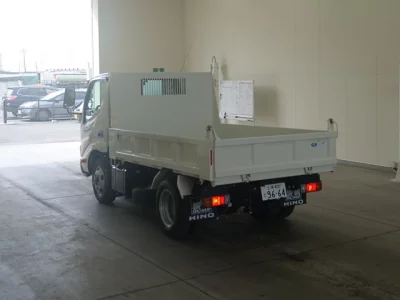Hino DUTRO  с аукциона в Японии