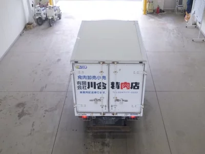 Toyota DYNA  с аукциона в Японии