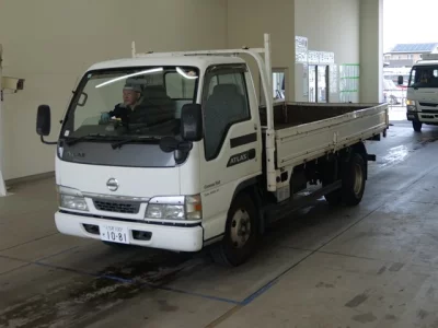 Nissan ATLAS  с аукциона в Японии