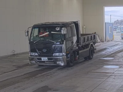 Nissan TRUCK  с аукциона в Японии