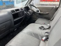 Mazda BONGO лот № 57 оценка 3  с аукциона в Японии 4