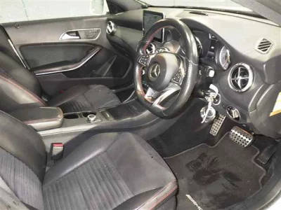 Mercedes-Benz CLA CLASS