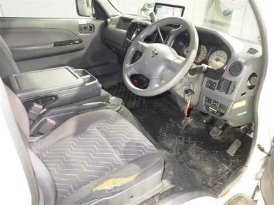 Nissan CARAVAN BUS  с аукциона в Японии