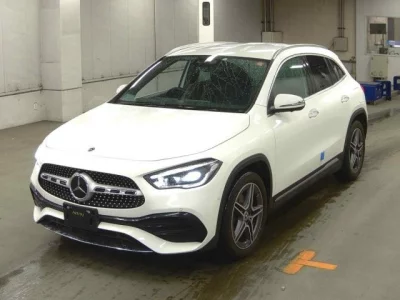 Mercedes-Benz GLA CLASS