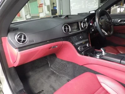 Mercedes-Benz SL SERIES