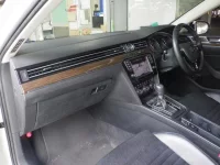 Volkswagen PASSAT лот № 317 оценка 4  с аукциона в Японии 2