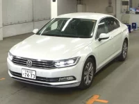 Volkswagen PASSAT лот № 317 оценка 4  с аукциона в Японии 3