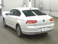 Volkswagen PASSAT лот № 317 оценка 4  с аукциона в Японии 4