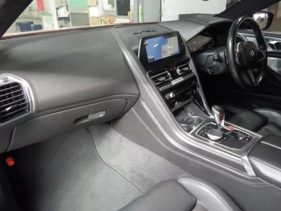 BMW M8  с аукциона в Японии