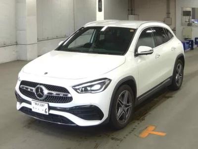 Mercedes-Benz GLA CLASS