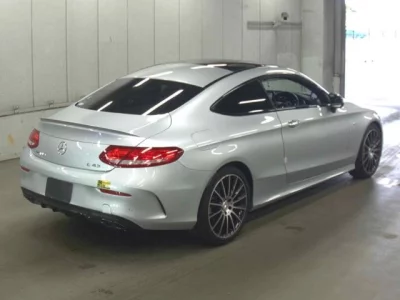 Mercedes-Benz AMG  с аукциона в Японии