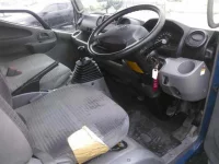 Toyota DYNA лот № 4509 оценка 3.5  с аукциона в Японии 2