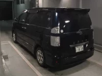 Toyota VOXY лот № 3008 оценка 3.5  с аукциона в Японии 1