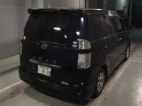 Toyota VOXY лот № 3008 оценка 3.5  с аукциона в Японии 4