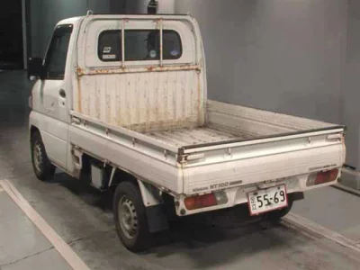 Nissan Clipper Truck