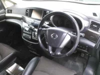 Nissan ELGRAND лот № 3007 оценка 3.5  с аукциона в Японии 2