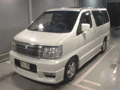Nissan ELGRAND  с аукциона в Японии