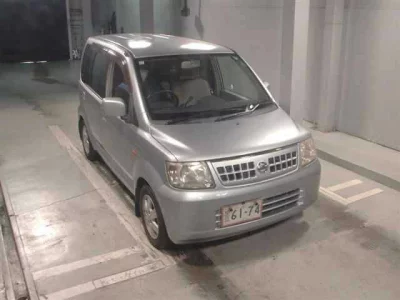 Nissan OTTI  с аукциона в Японии