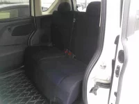 Nissan ROOX лот № 8242 оценка 3.5  с аукциона в Японии 8