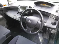 Honda FREED лот № 3005 оценка 4  с аукциона в Японии 2