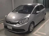 Honda FIT лот № 8112 оценка 3.5  с аукциона в Японии 3