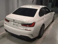 BMW 3-Series лот № 8111 оценка 4.5  с аукциона в Японии 4