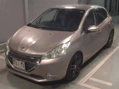 Peugeot 208