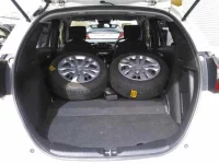 Honda FIT лот № 329 оценка 3.5  с аукциона в Японии 9