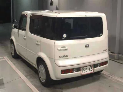 Nissan CUBE  с аукциона в Японии