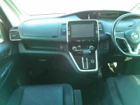 Nissan SERENA лот № 8219 оценка 4  с аукциона в Японии 7