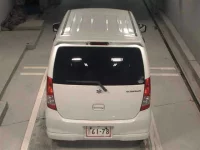 Suzuki WAGON R лот № 3064 оценка R  с аукциона в Японии 6