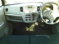 Suzuki WAGON R лот № 3064 оценка R  с аукциона в Японии 7